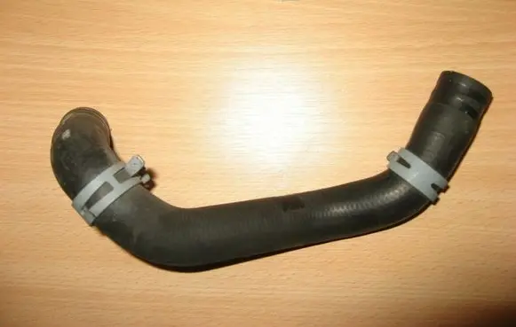 Bentley Flying Spur Engine coolant pipe/hose 3W0121063F