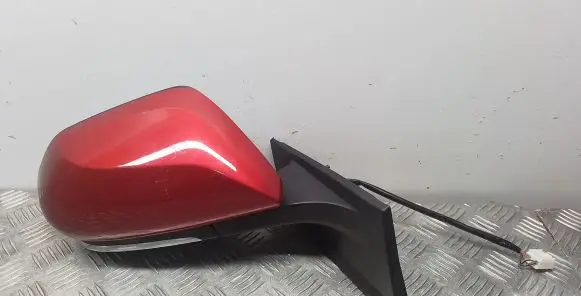Toyota Prius (XW50) Front door electric wing mirror 044690