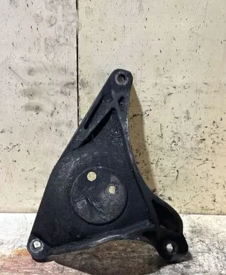 BMW 5 E39 Engine mounting bracket 1096080 22111096080