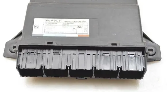 Ford Kuga II Comfort/convenience module AV6N19G481AM