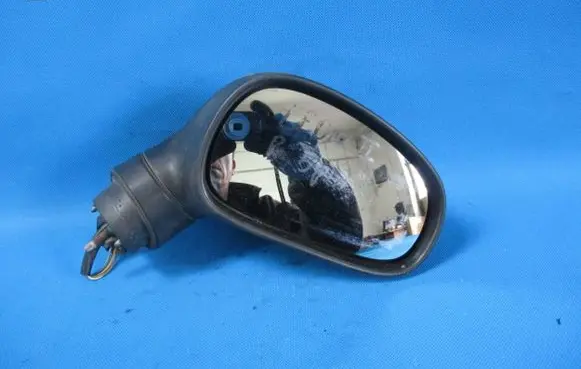 Seat Leon (1P) Front door electric wing mirror 