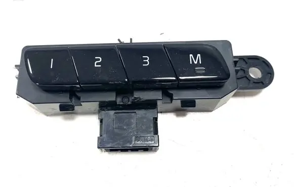 Volvo XC90 Seat memory switch 31376461 18APR02