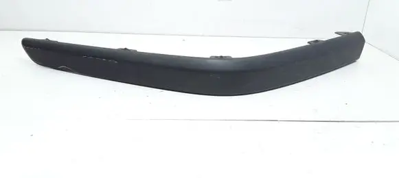Rear bumper trim bar molding