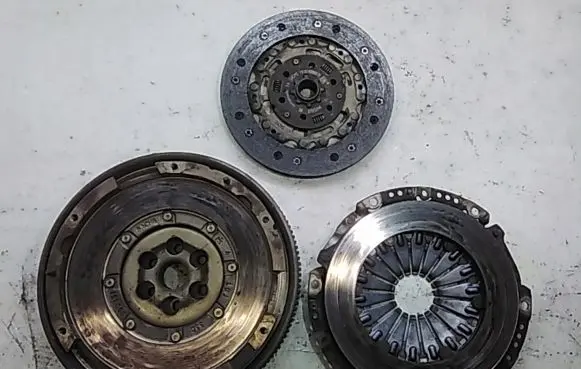 Opel Insignia A Clutch set kit 55562241