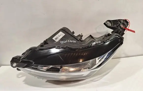 Peugeot 208 Headlight/headlamp 9823194080