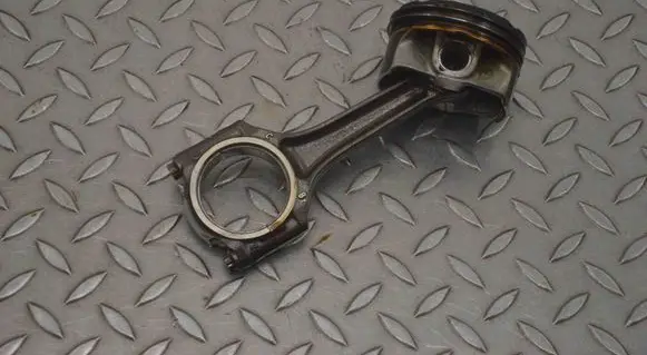 Maserati Ghibli Piston 326368
