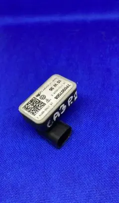Porsche Cayenne (92A) Airbag deployment crash/impact sensor 7P0907508