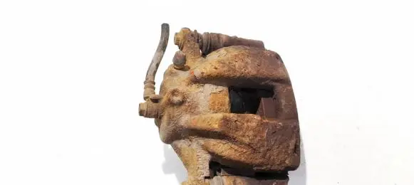Honda CR-V Front brake caliper