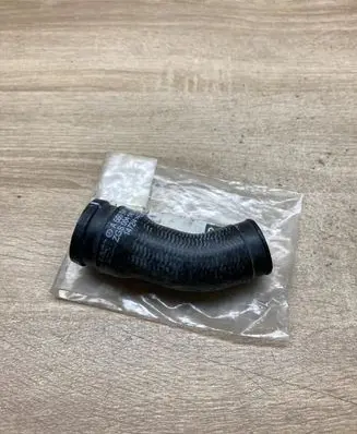 Smart ForTwo I Turbo air intake inlet pipe/hose 0001472V004 A6601410104