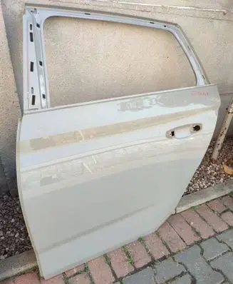 Skoda Scala Rear door