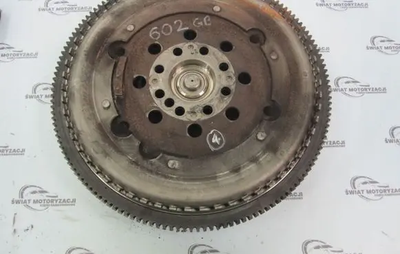 Mercedes-Benz Sprinter W906 Flywheel A6460301305