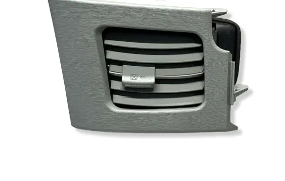 Toyota Prius (XW30) Dashboard side air vent grill/cover trim 5566047030