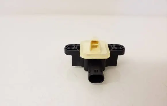 Mercedes-Benz B W246 W242 Airbag deployment crash/impact sensor A1668210351 56054084AA