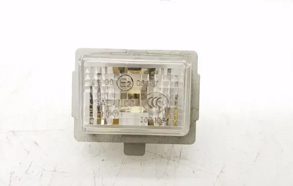 Mercedes-Benz CLA C117 X117 W117 Number plate light A2218200856