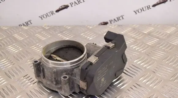 BMW 5 E60 E61 Throttle valve 7556118