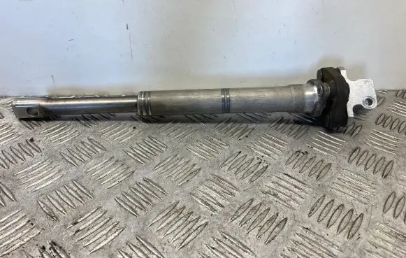 BMW 5 F10 F11 Steering column universal joint 6776109