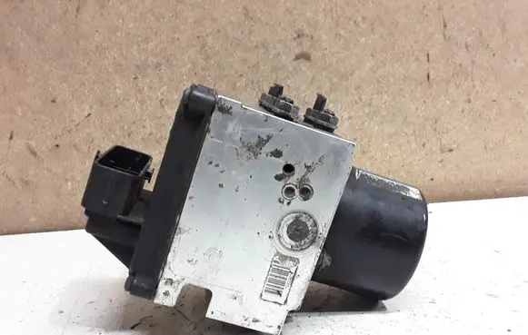 Volkswagen PASSAT B6 ABS Pump 3C0614109AJ