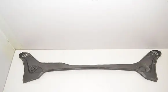 BMW 2 F45 Wiper trim 7305497 51717305497