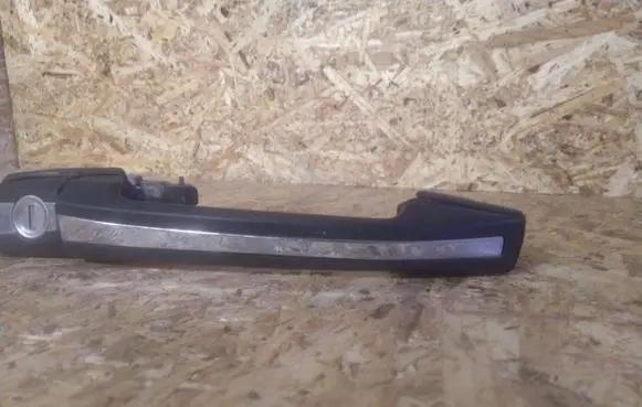 Mercedes-Benz E W124 Front door exterior handle