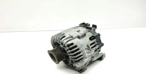 BMW 3 E90 E91 Generator/alternator 7802471