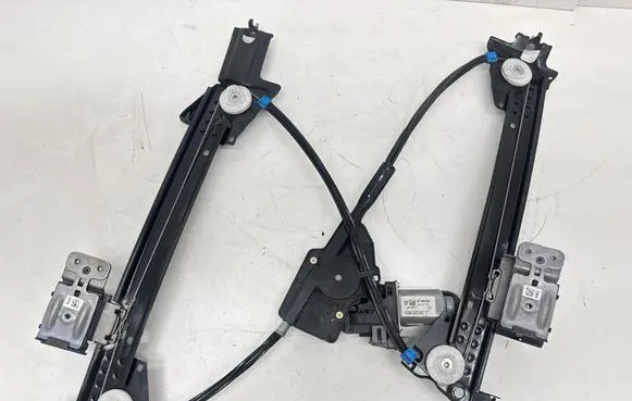 Tesla Model S Rear door window regulator with motor 150603900F