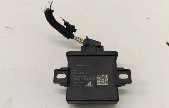Jeep Cherokee Other control units/modules 503950321704 130732948803