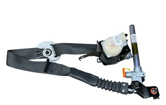 Hyundai ix35 Front seatbelt 888202Y200
