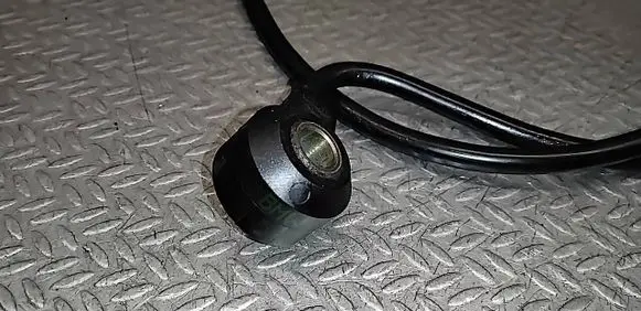 BMW 1 E81 E87 Detonation knock sensor 1435485