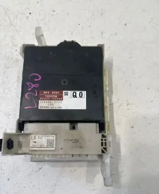 Toyota Verso-S Other control units/modules 8922152240 2380002752