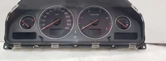 Volvo V70 Speedometer (instrument cluster) 8602474 8637996 69294630T