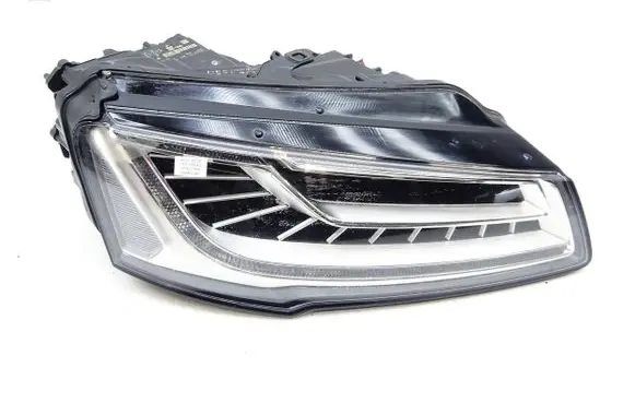 Audi A8 S8 D4 4H Headlight/headlamp 4H0941036A 1LX01149604 1LX1897