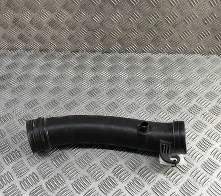 Audi RS3 Air intake duct part 07K129665E