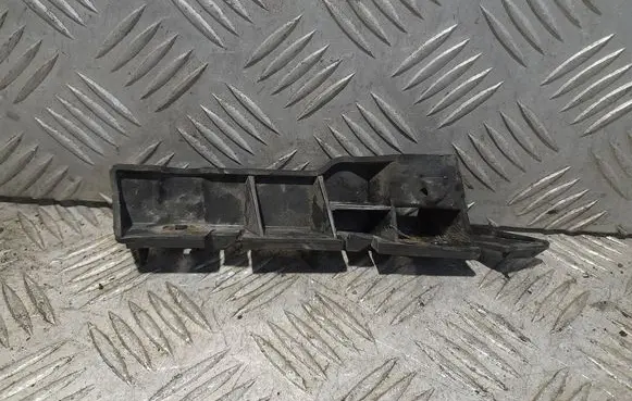 Audi A5 8T 8F Front bumper mounting bracket 8T0807284A