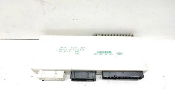 BMW 5 E39 Comfort/convenience module 8376644 61358376644