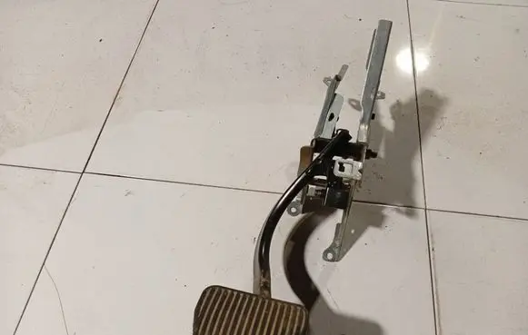 Brake pedal