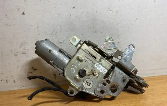 Mercedes-Benz E W210 Tailgate/trunk/boot lock/catch/latch A2107400536 C2750
