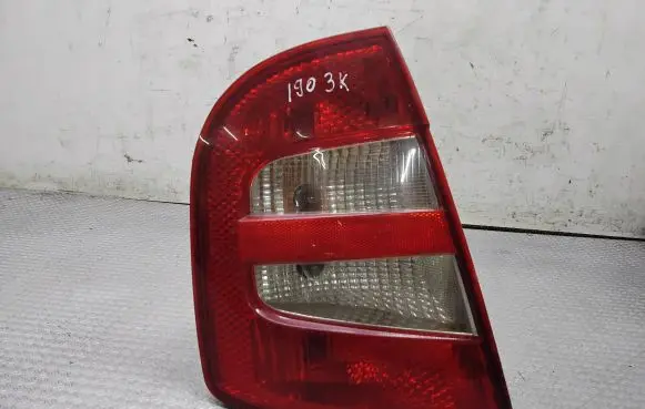Skoda Fabia Mk1 (6Y) Rear/tail lights 6Y6945095B 6Y6945111B