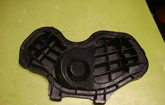 BMW 1 E81 E87 Headlight/headlamp dust cover