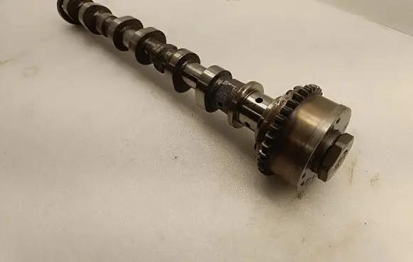Chrysler Pacifica Camshaft 05047785AE
