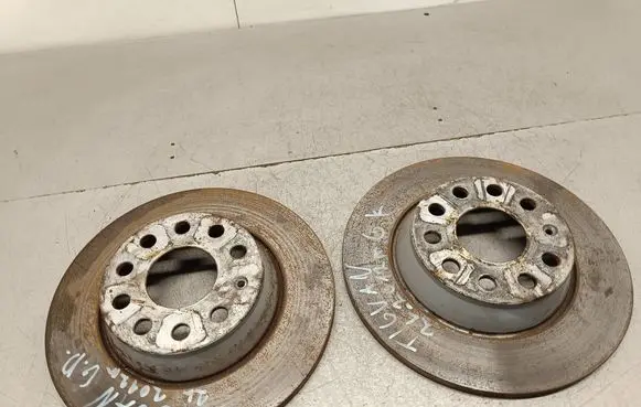 Volkswagen Tiguan Rear brake disc