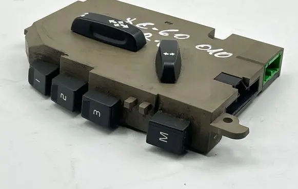 Volvo XC60 Seat control switch 30797731