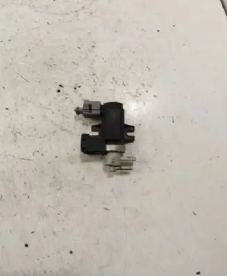 Audi A6 S6 C5 4B Turbo solenoid valve 8E0906627C 72290313