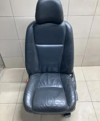 Volvo V70 Front driver seat 