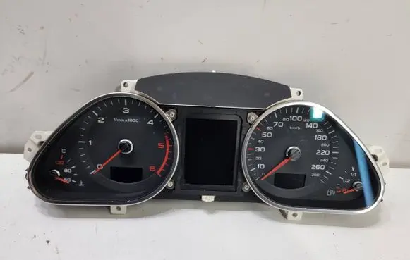 Audi A6 S6 C6 4F Speedometer (instrument cluster) 4F0920933Q
