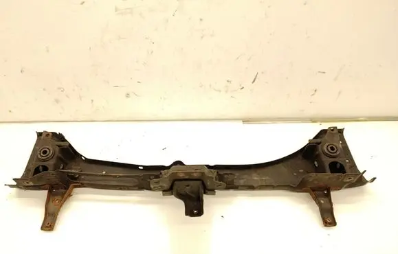 Top upper radiator support slam panel