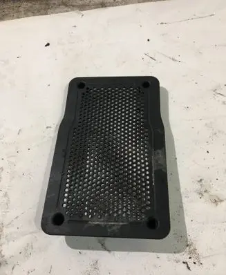 Side speaker trim/cover