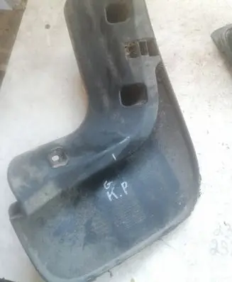 Volkswagen Golf VI Rear mudguard 5K0075101