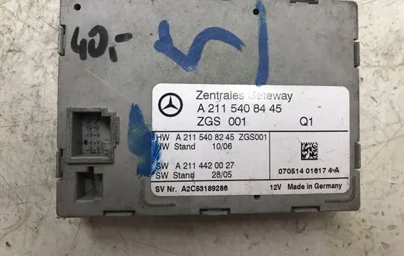 Mercedes-Benz E W211 Gateway control module A2115408445