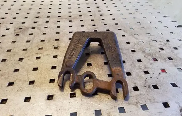 Nissan Primastar Engine mounting bracket 8200577165