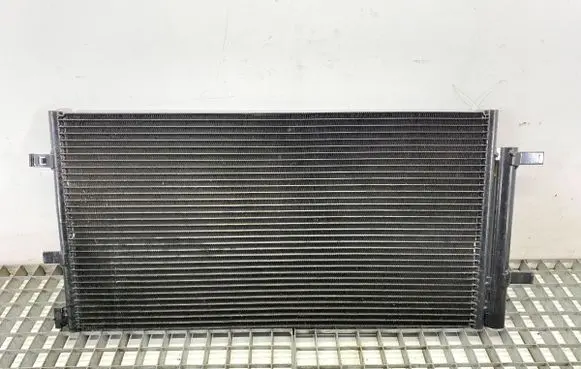 Audi A4 S4 B8 8K Coolant radiator